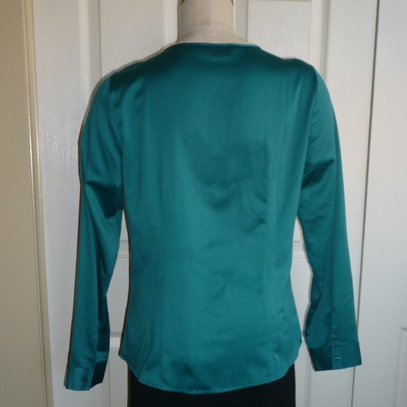 Coldwater Creek - Ruffle Front Blouse - Picture 5 of 8